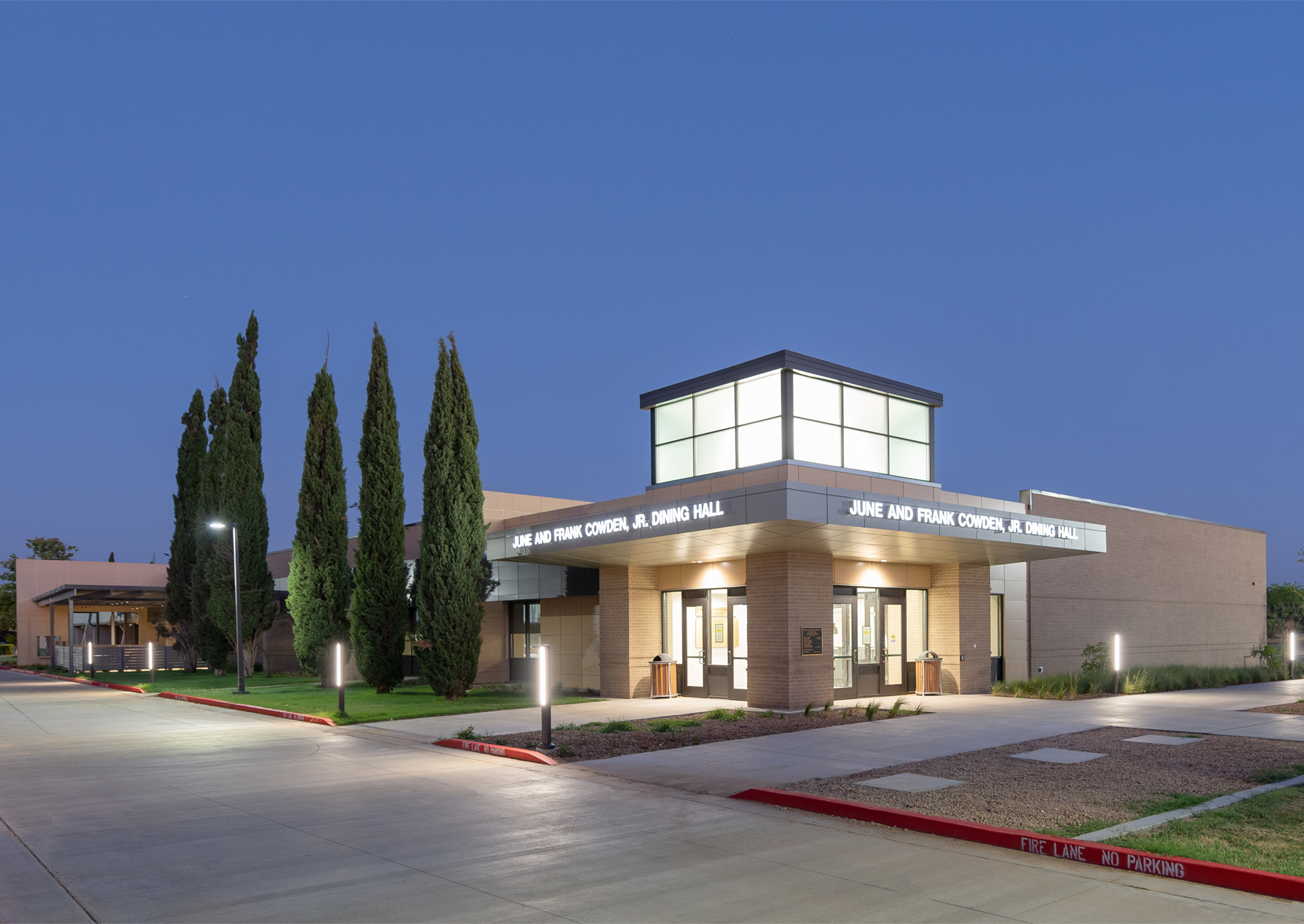 Midland College June & Frank Cowden, Jr. Dining Hall - MW Builders